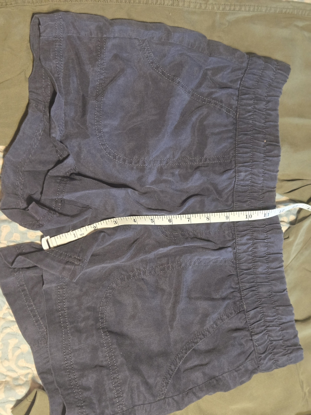 Athleta Navy Blue Women's Active Shorts Size 10